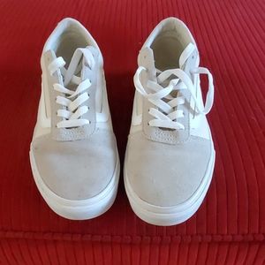 Used Women's Authentic Vans